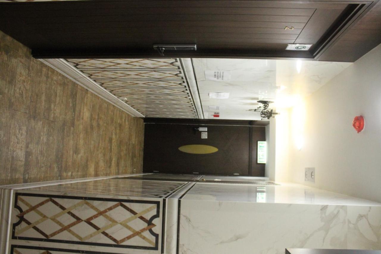 Grand Rumah tetamu 2*